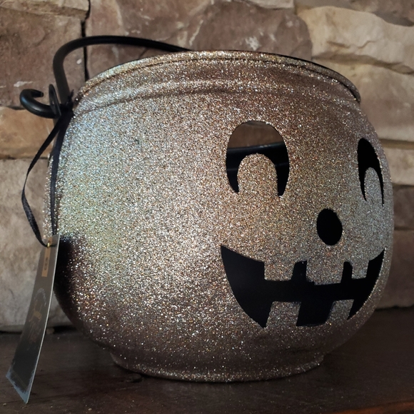 Gorgeous Metal Jack O Lantern Candle/Candy Holder-NWT - Picture 3 of 7